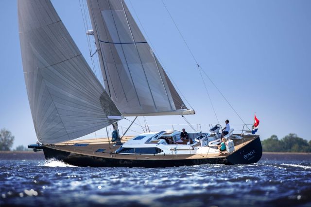 Contest Yachts — CS 50–63